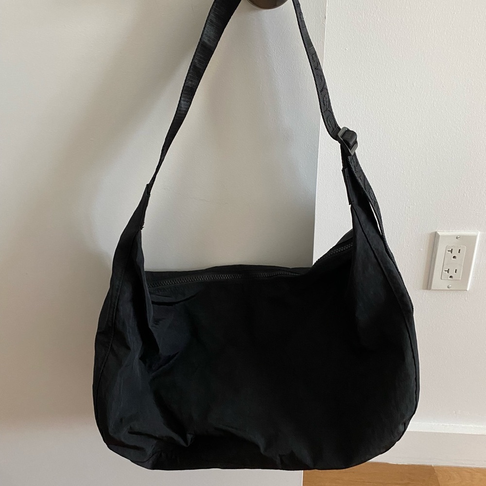 Baggu Large Crescent Bag